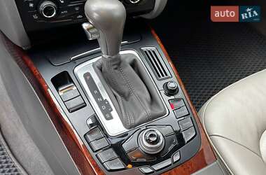 Седан Audi A4 2011 в  фото 19 Седан Audi A4 2011 в