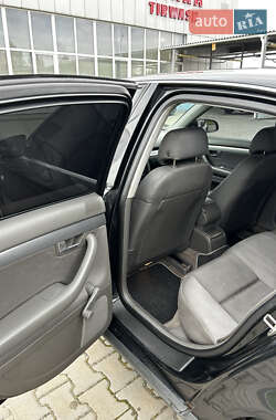 Седан Audi A4 2003 в  фото 17 Седан Audi A4 2003 в