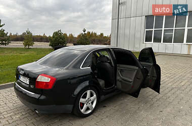 Седан Audi A4 2003 в  фото 28 Седан Audi A4 2003 в