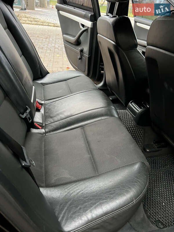 Универсал Audi A4 2006 в Киеве