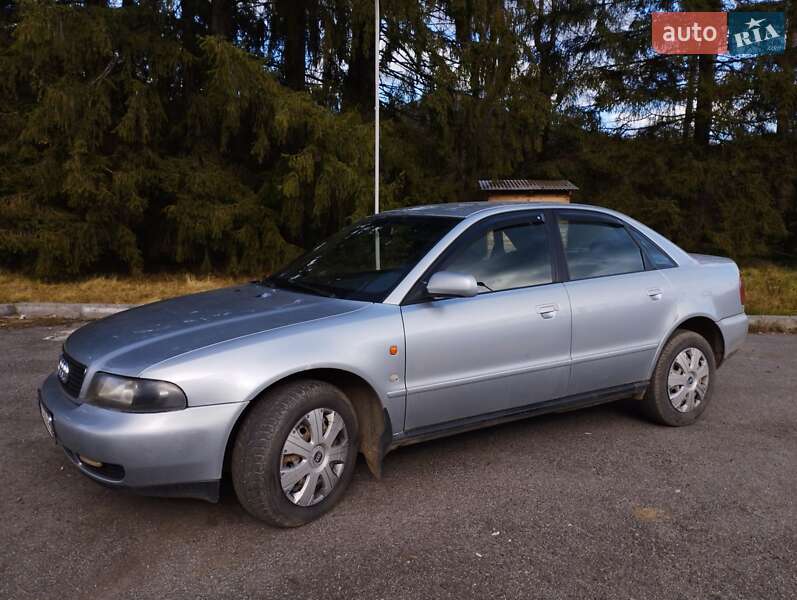 Седан Audi A4 1996 в Верховині фото 7 Седан Audi A4 1996 в Верховині