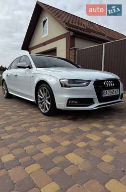 Седан Audi A4 2013 в 