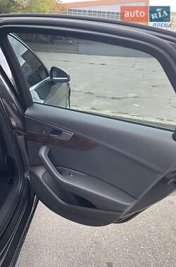 Седан Audi A4 2018 в 