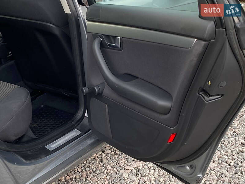 Седан Audi A4 2005 в Самборе фото 78 Седан Audi A4 2005 в Самборе