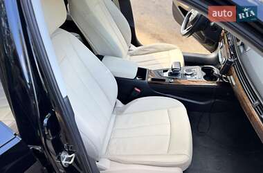Седан Audi A4 2016 в 