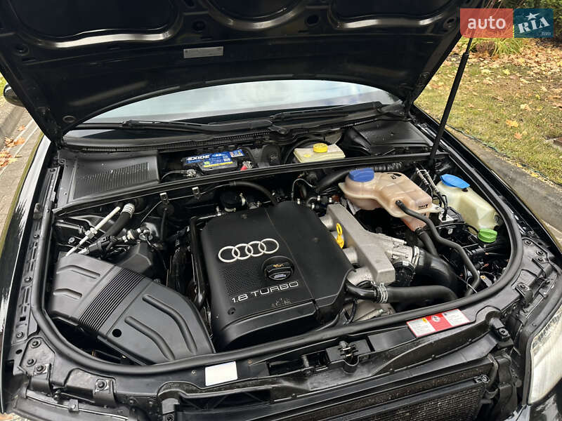 Универсал Audi A4 2004 в Сарнах
