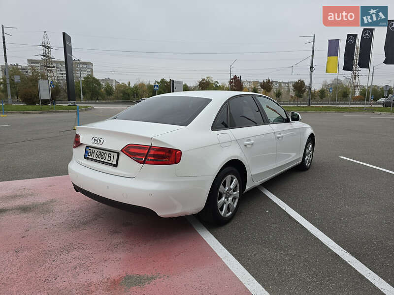 Седан Audi A4 2009 в Києві