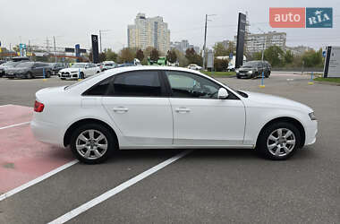 Седан Audi A4 2009 в Києві