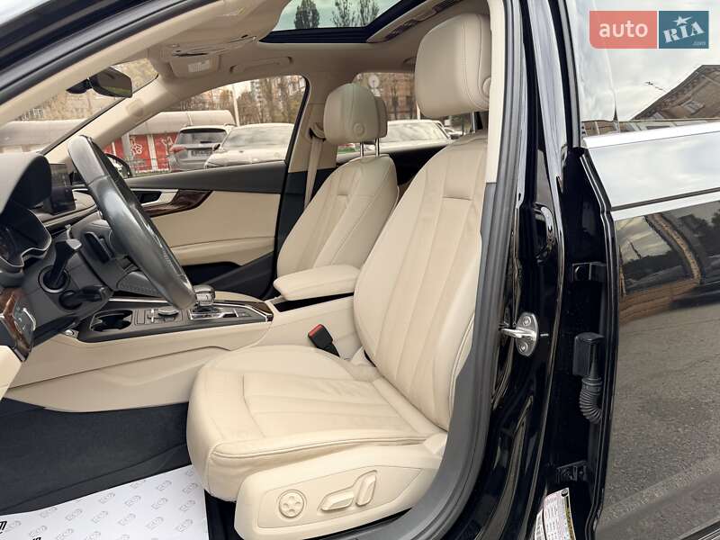 Седан Audi A4 2018 в Києві