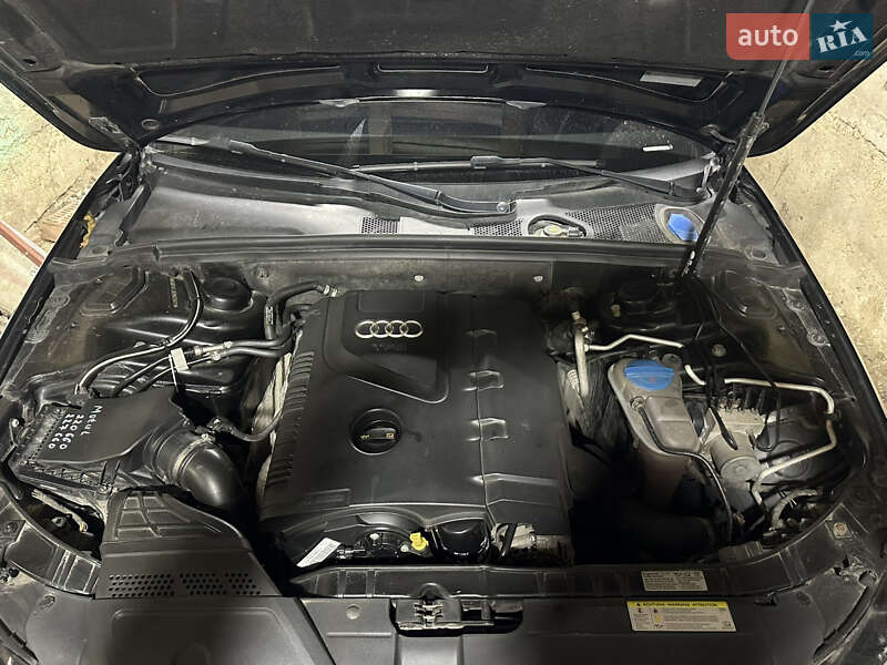 Седан Audi A4 2013 в Одесі