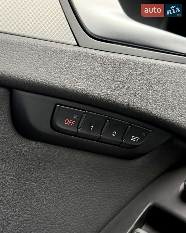 Седан Audi A4 2015 в Львові фото 22 Седан Audi A4 2015 в Львові