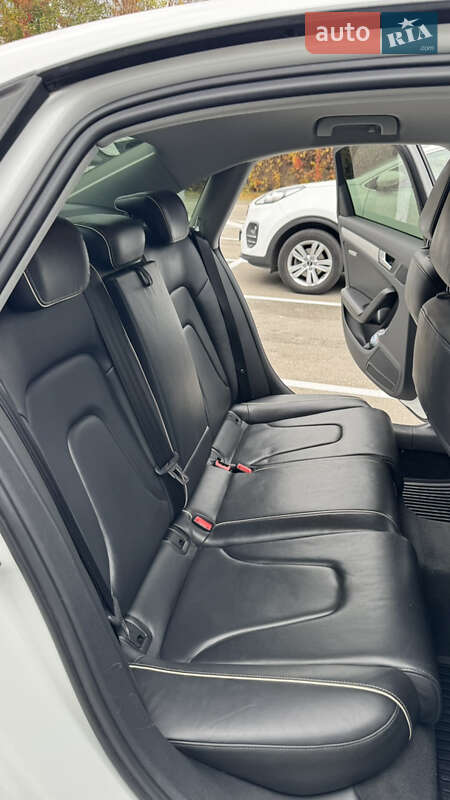 Седан Audi A4 2012 в Киеве фото 25 Седан Audi A4 2012 в Киеве