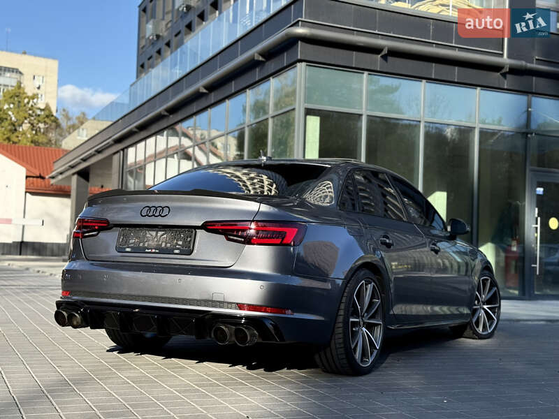 Седан Audi A4 2017 в Львові фото 14 Седан Audi A4 2017 в Львові