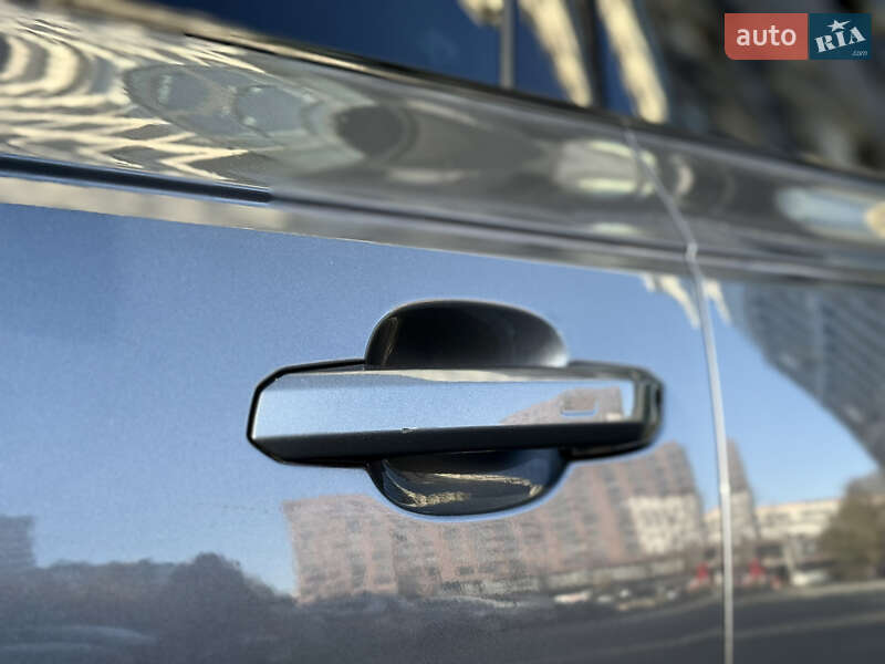 Седан Audi A4 2017 в Львові фото 25 Седан Audi A4 2017 в Львові