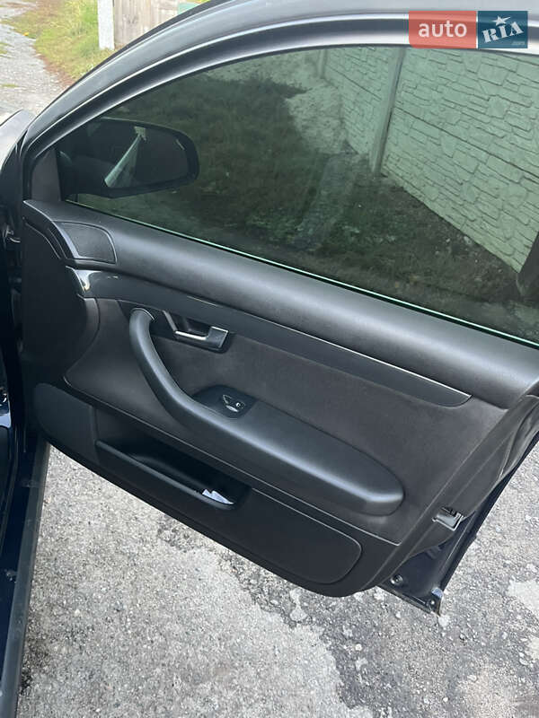 Універсал Audi A4 2004 в Дніпрі