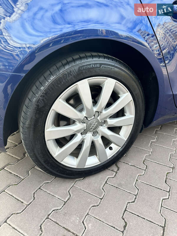 Седан Audi A4 2013 в Києві фото 11 Седан Audi A4 2013 в Києві