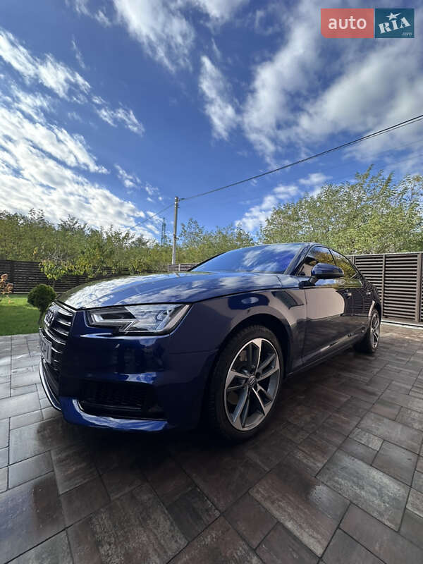 Седан Audi A4 2019 в Києві