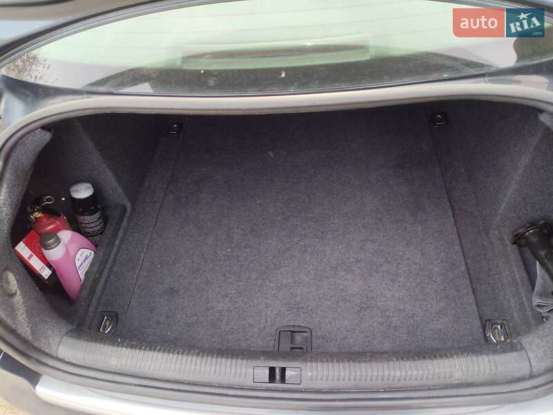 Седан Audi A4 2002 в Житомирі