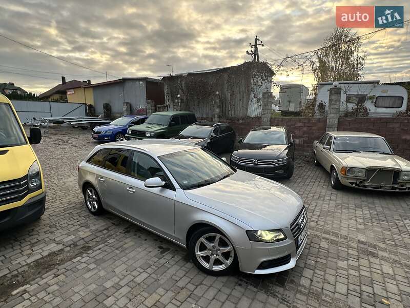Універсал Audi A4 2011 в Луцьку