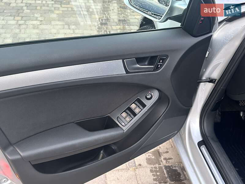 Універсал Audi A4 2011 в Луцьку