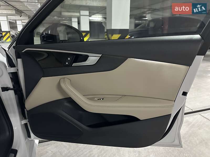 Седан Audi A4 2020 в Дніпрі фото 38 Седан Audi A4 2020 в Дніпрі