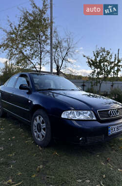 Седан Audi A4 2000 в Красилове
