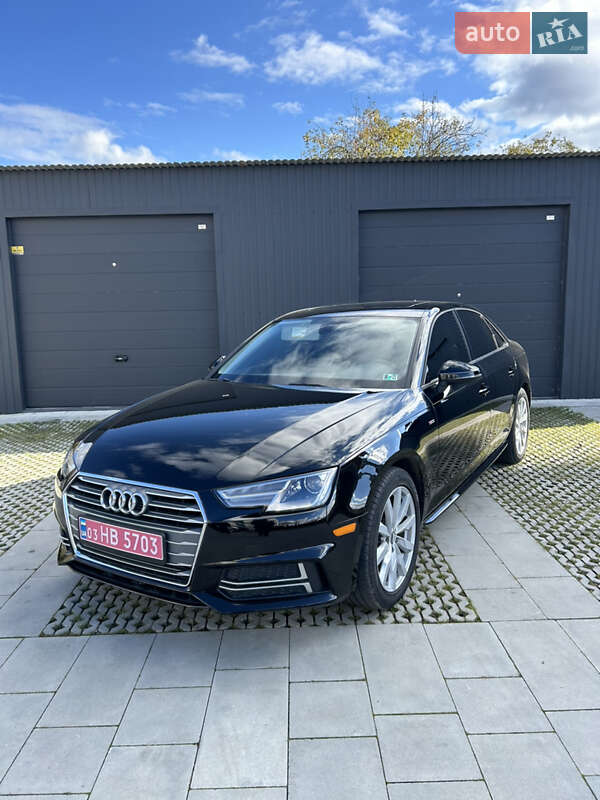 Седан Audi A4 2018 в Самборе