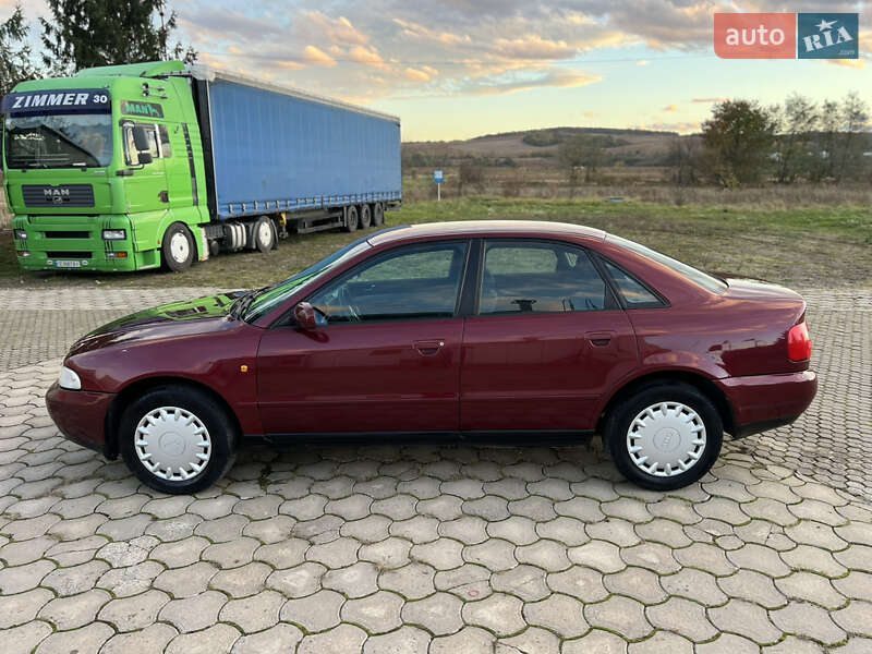 Седан Audi A4 1997 в Вашковцах фото 3 Седан Audi A4 1997 в Вашковцах