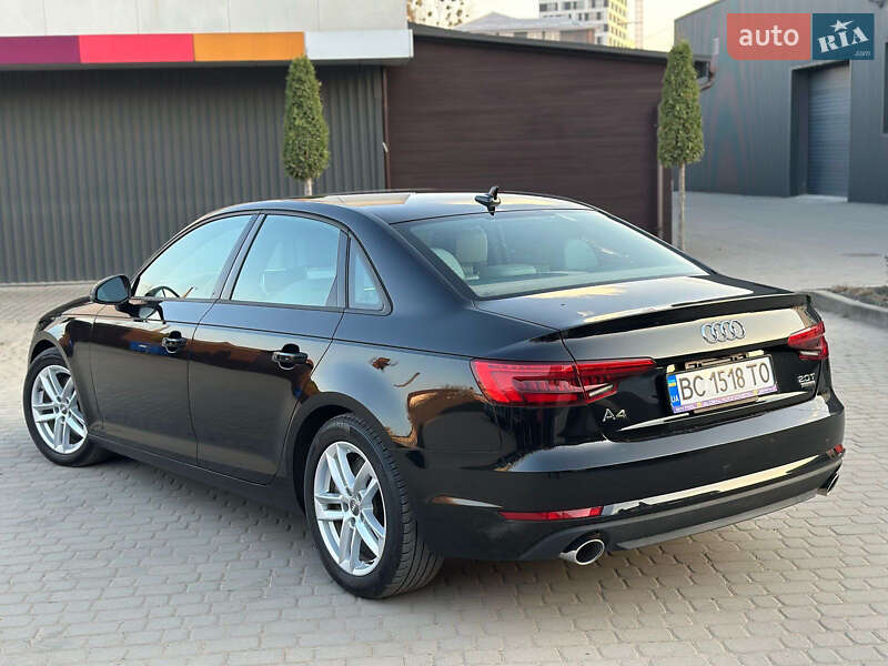 Седан Audi A4 2017 в Львові