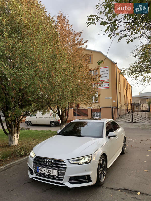 Седан Audi A4 2017 в Ровно фото Седан Audi A4 2017 в Ровно