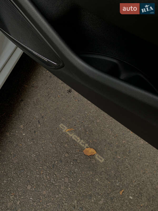 Седан Audi A4 2017 в Ровно фото 22 Седан Audi A4 2017 в Ровно