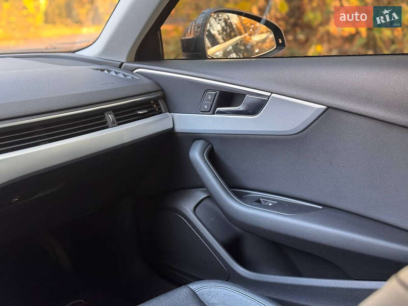 Седан Audi A4 2017 в Киеве фото 92 Седан Audi A4 2017 в Киеве