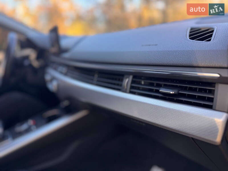 Седан Audi A4 2017 в Киеве фото 75 Седан Audi A4 2017 в Киеве