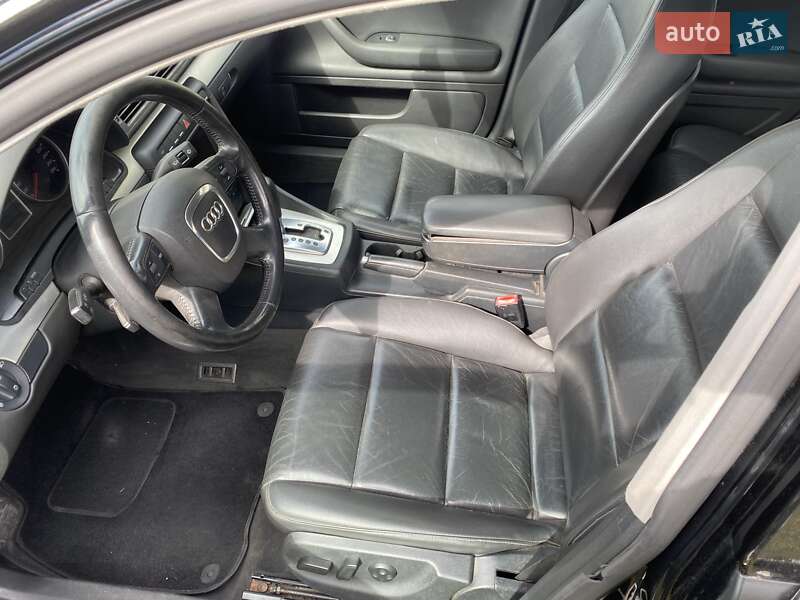 Седан Audi A4 2007 в Дубно