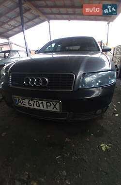 Седан Audi A4 2002 в Петропавловке