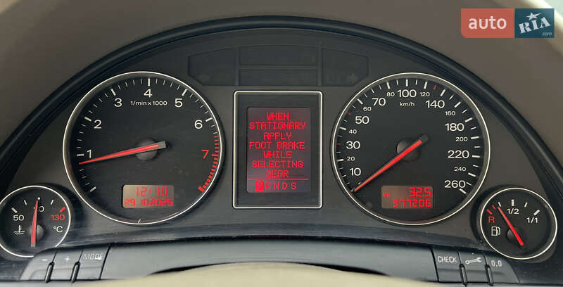 Седан Audi A4 2003 в Києві