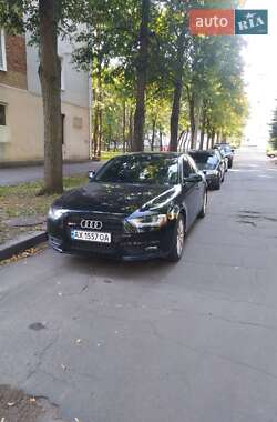 Седан Audi A4 2013 в Харькове