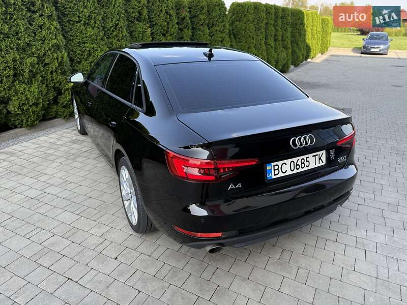 Седан Audi A4 2016 в Львове