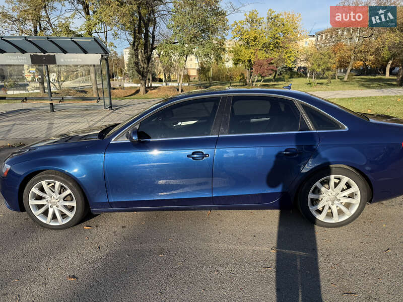Седан Audi A4 2013 в Краматорську