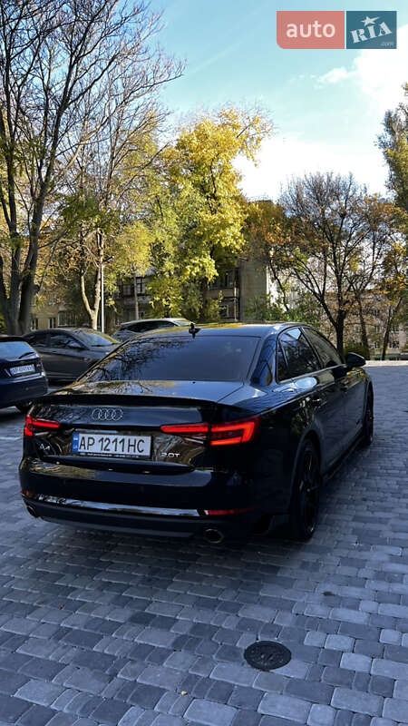 Седан Audi A4 2016 в Запоріжжі