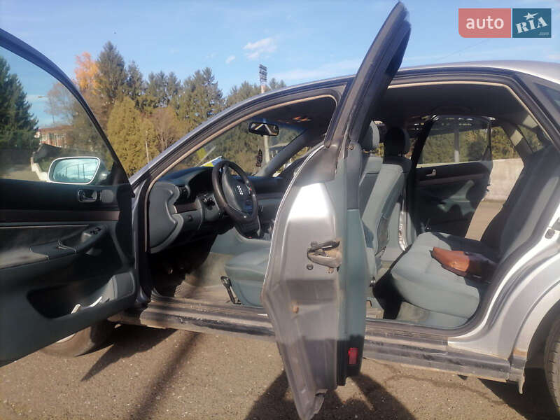 Седан Audi A4 1999 в Бурштині фото 14 Седан Audi A4 1999 в Бурштині