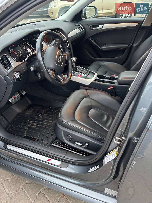 Седан Audi A4 2014 в Киеве