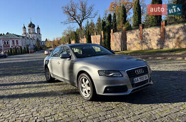 Седан Audi A4 2010 в Києві