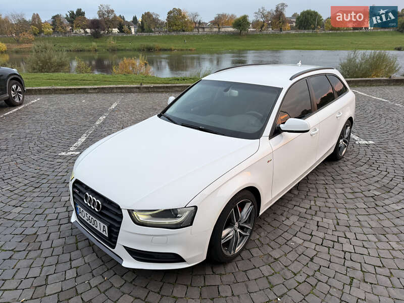 Универсал Audi A4 2013 в Мукачево