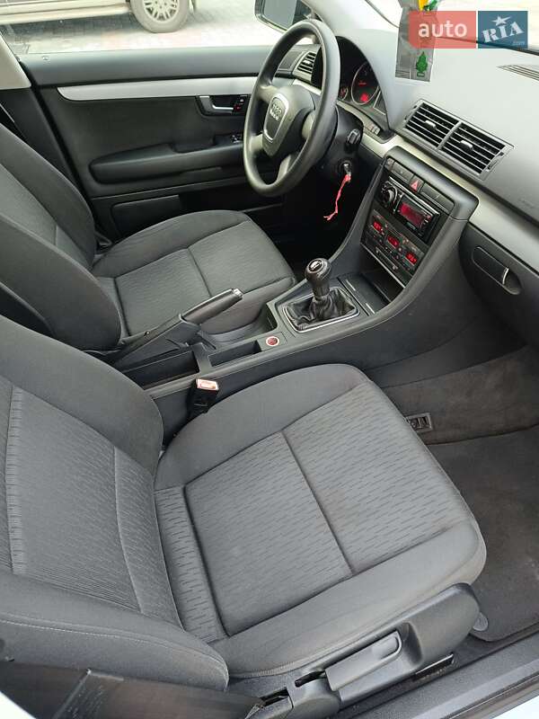 Седан Audi A4 2005 в Коростишеві