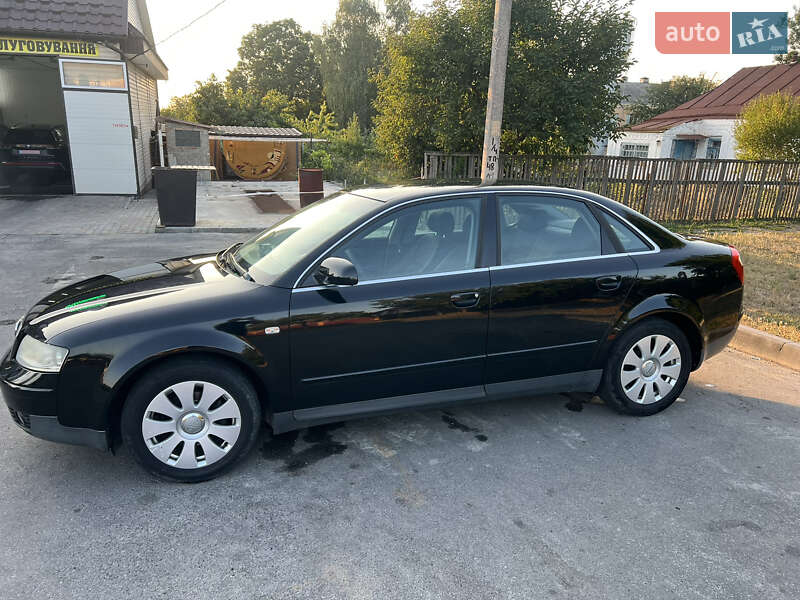 Седан Audi A4 2002 в Звенигородке