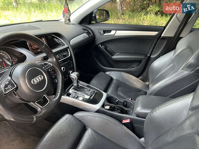 Седан Audi A4 2012 в Києві фото 20 Седан Audi A4 2012 в Києві