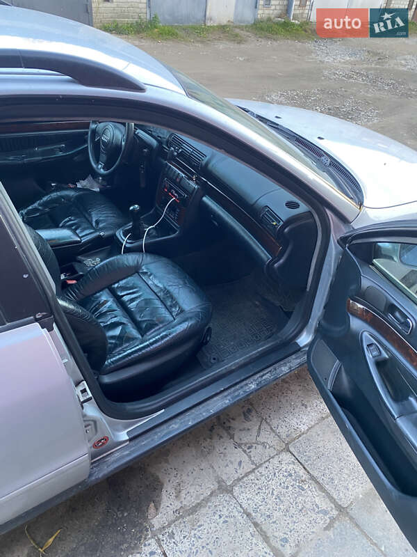 Универсал Audi A4 1997 в Львове фото 21 Универсал Audi A4 1997 в Львове