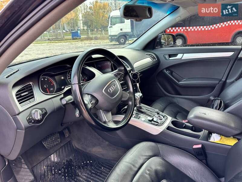Седан Audi A4 2013 в Харкові фото 18 Седан Audi A4 2013 в Харкові