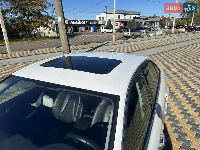 Седан Audi A4 2014 в Одессе